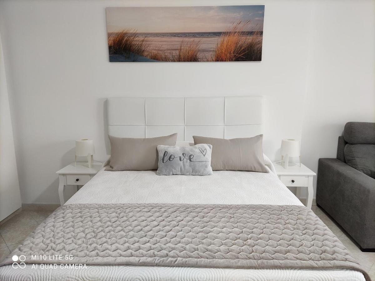 Benalsuite Estudio, Piscina Y Playa En Benalbeach, เบนัลมาเดนา ภายนอก รูปภาพ